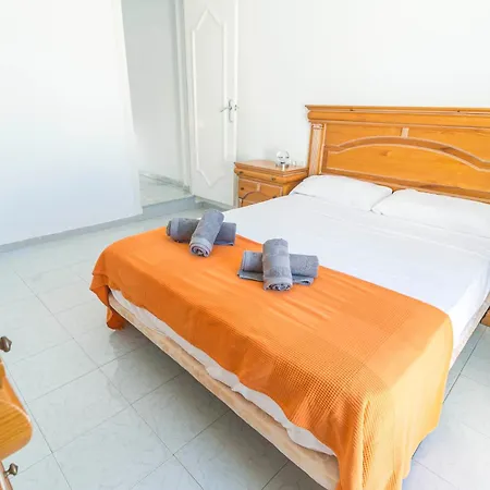 Canovas Nerja - Casa Adosada Con Piscina Los Huertos 3 Holiday home Nerja